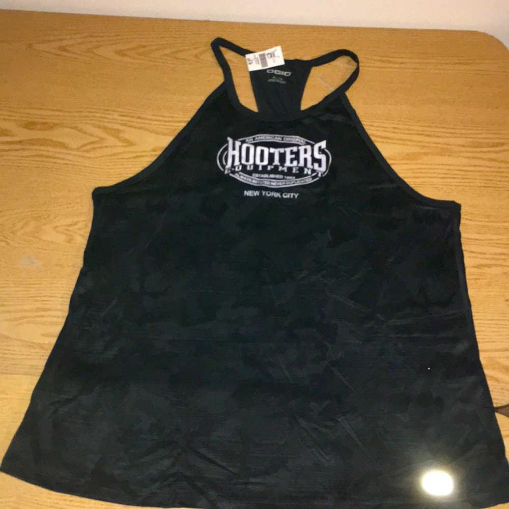New Women’s Hooters Black Camo Tank Sm Med Lrg XL